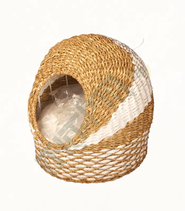 Seagrass Pet House Small eco-friendly handcrafted seagrass pet house, perfect for cozying up small pets like kittens and toy dogs